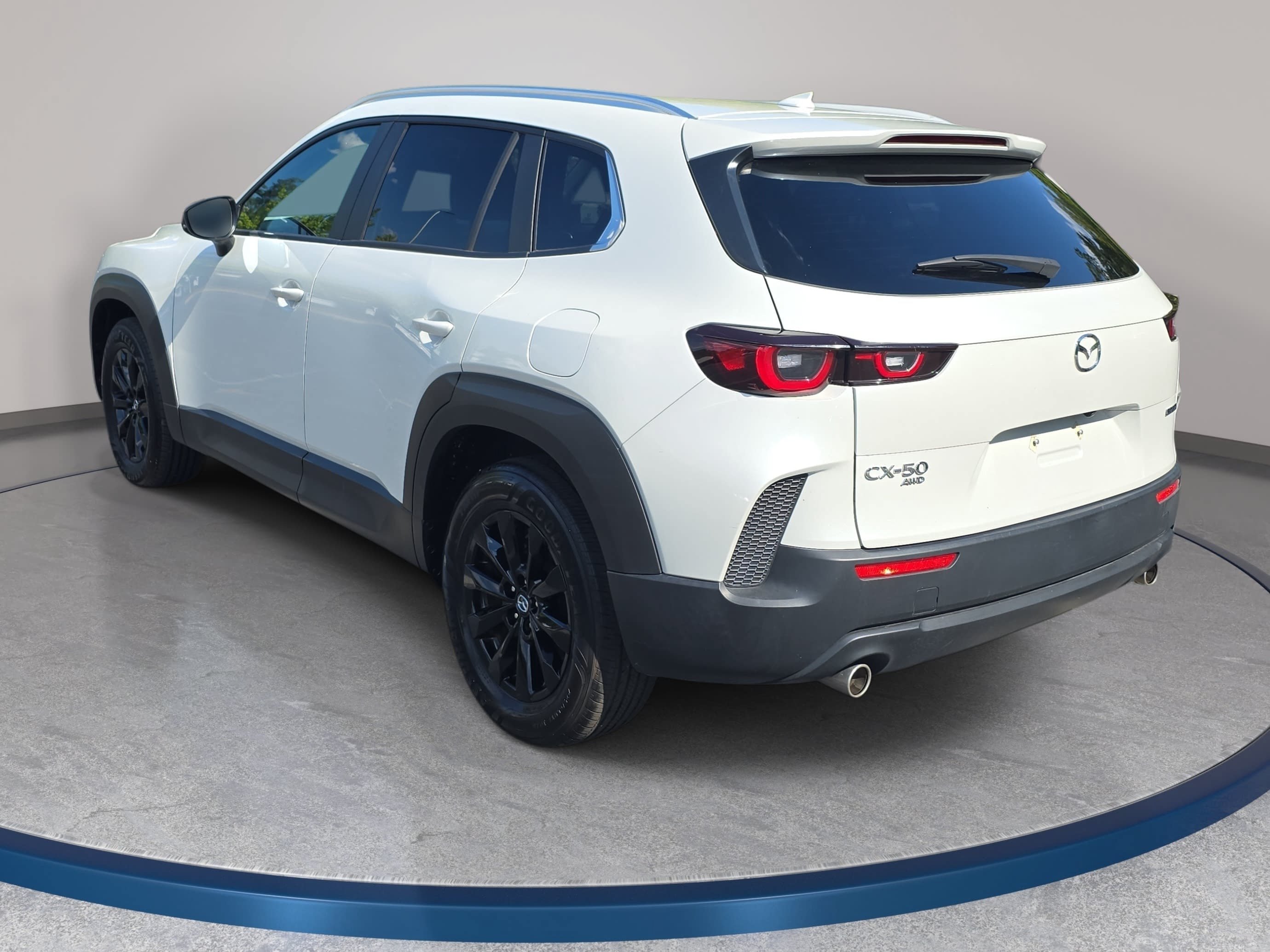 Used 2025 MAZDA CX-50 AWD 2.5 S w/ Premium Package image 7