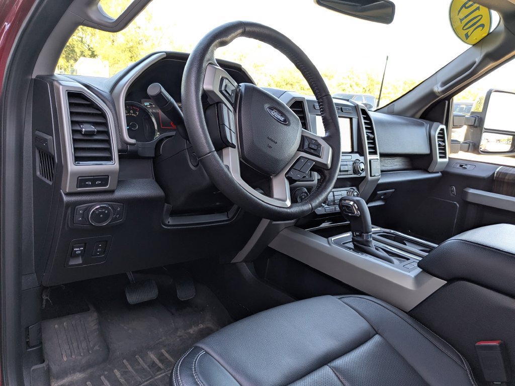 Used 2019 Ford F150 Lariat w/ Equipment Group 502A Luxury AWD/4WD image 2