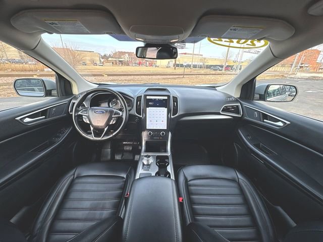 Used 2022 Ford Edge SEL image 19