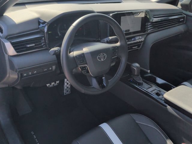 Used 2026 Toyota Camry SE FWD image 15