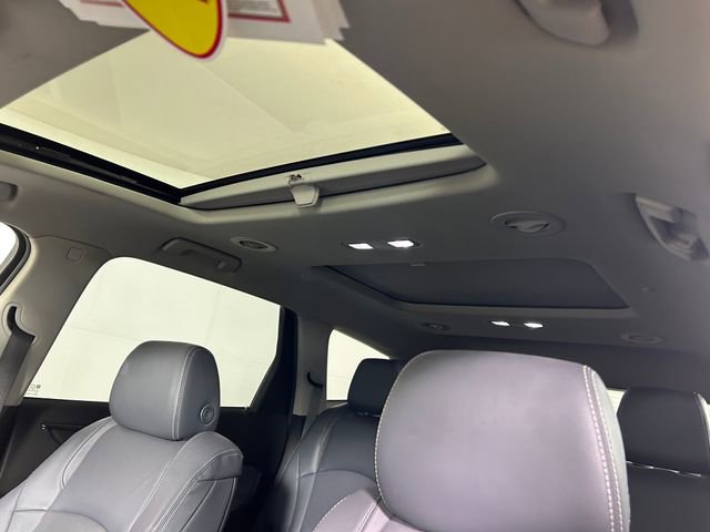 Used 2018 Buick Enclave Essence w/ Trailering Package image 13