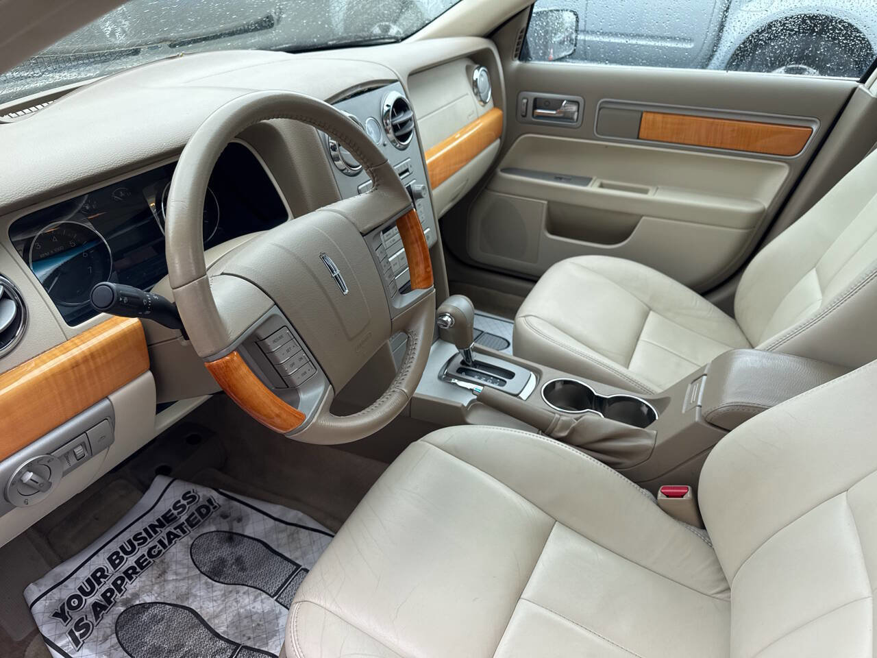 Used 2006 Lincoln Zephyr image 16