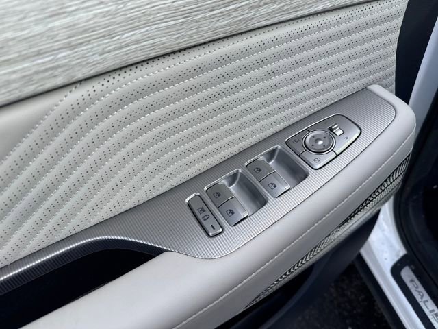 Used 2025 Hyundai Palisade Calligraphy image 10