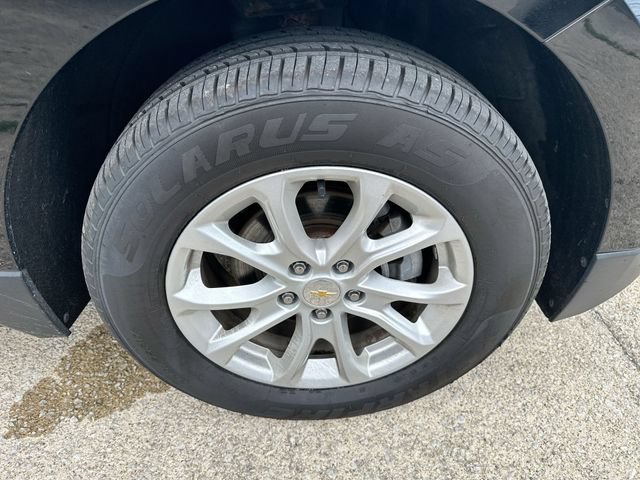 Used 2018 Chevrolet Equinox LS AWD/4WD image 46