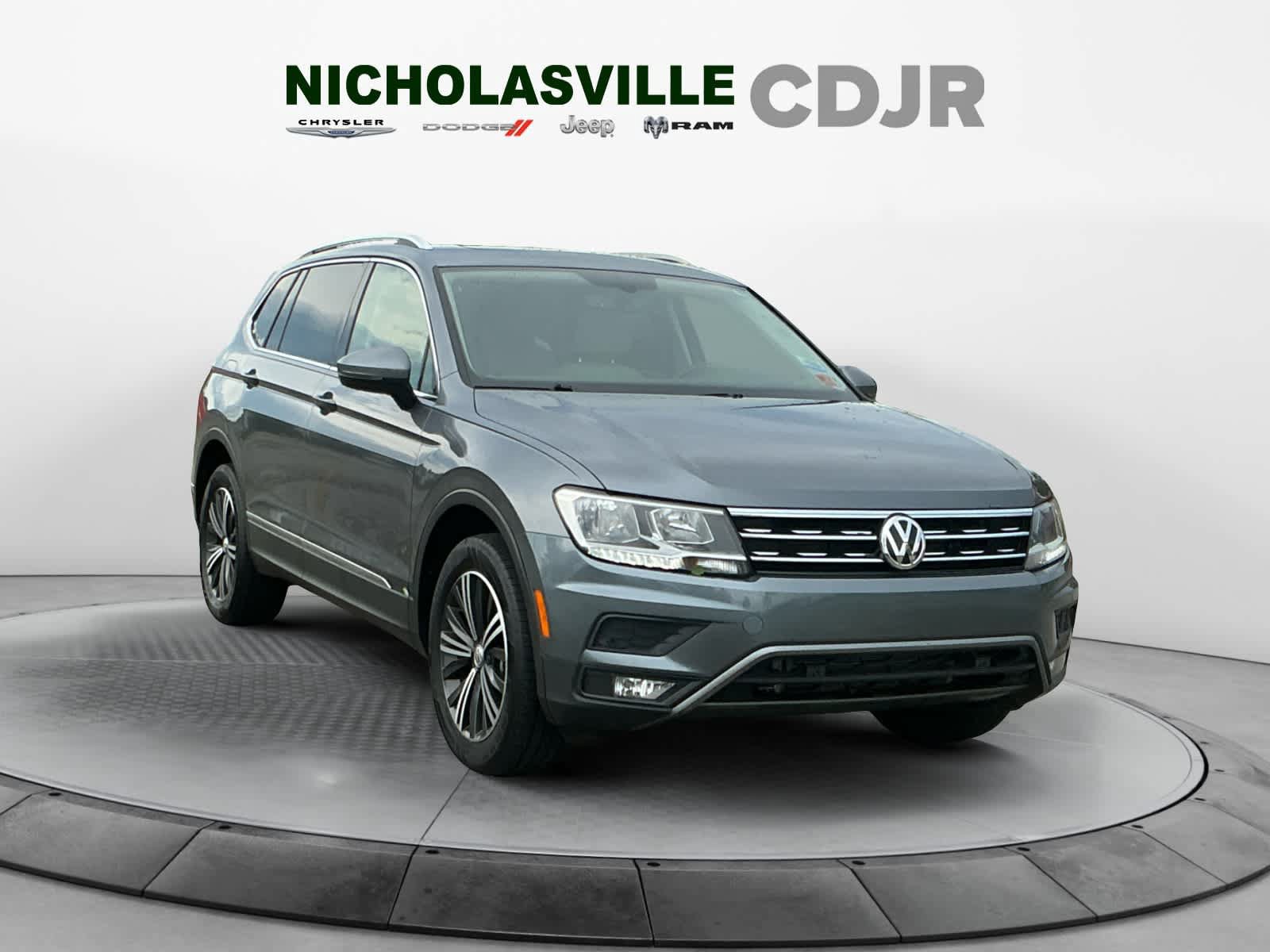 Used 2019 Volkswagen Tiguan SEL AWD/4WD image 7