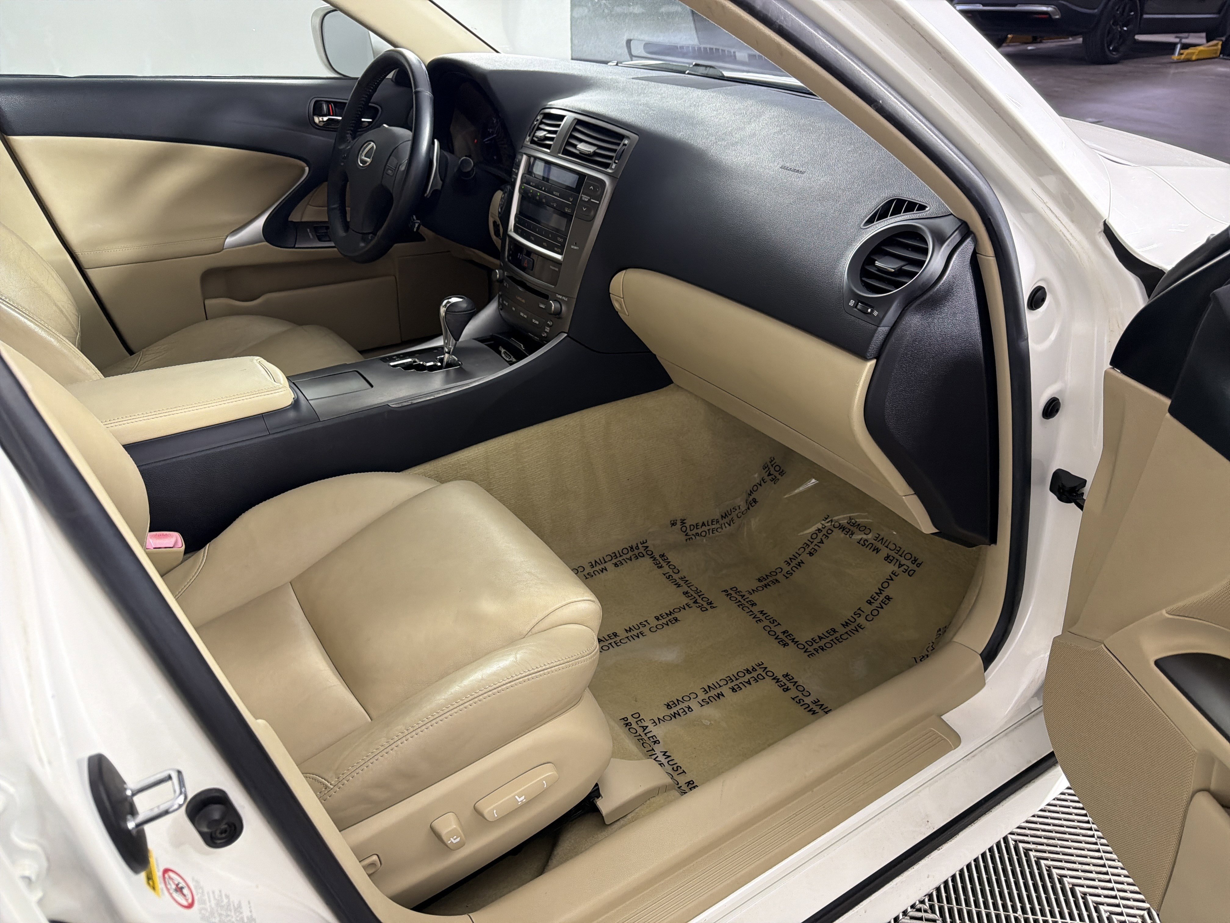 Used 2006 Lexus IS 250 RWD image 29