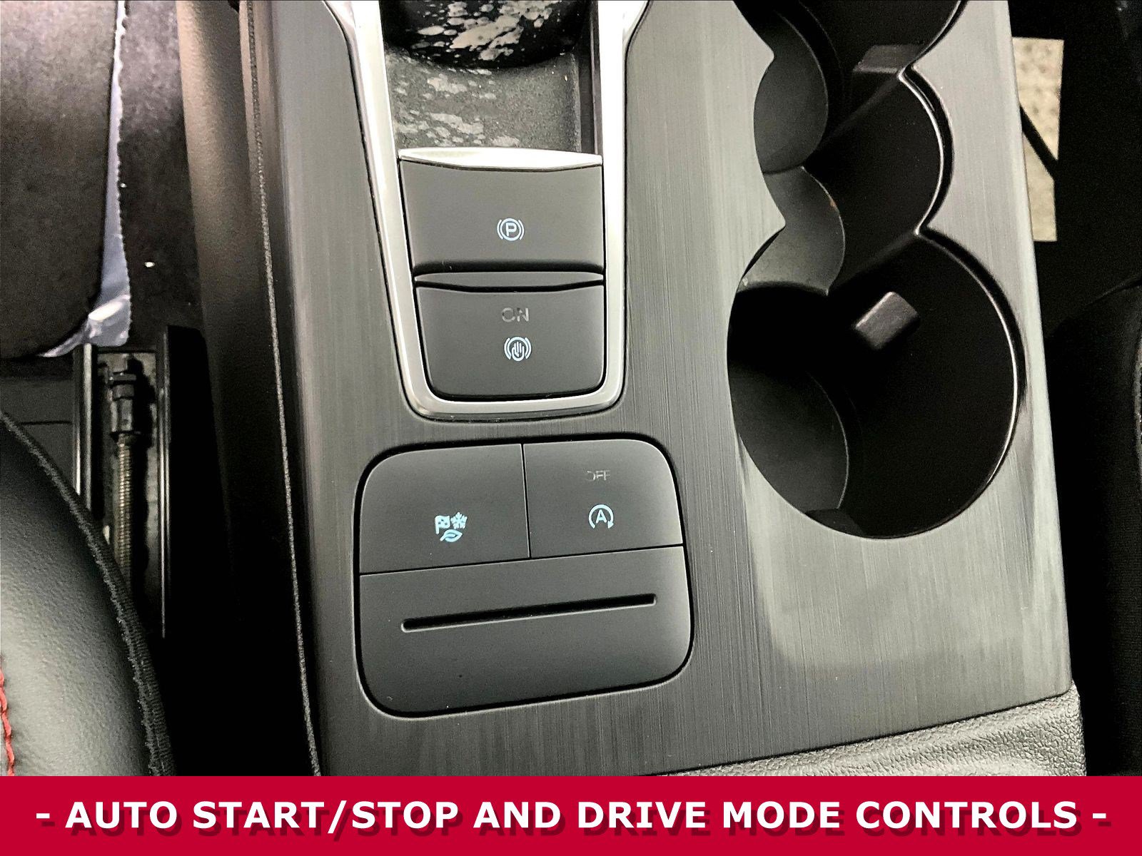Used 2025 Ford Escape ST-Line Select AWD/4WD image 38