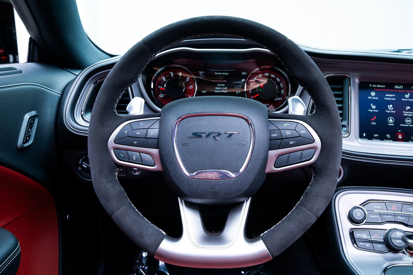 Used 2023 Dodge Challenger SRT Hellcat w/ Driver Convenience Group RWD image 10