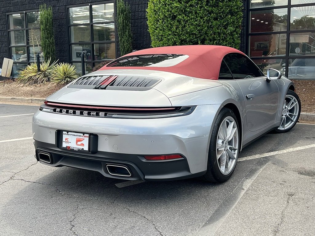Used 2025 Porsche 911 Carrera image 9