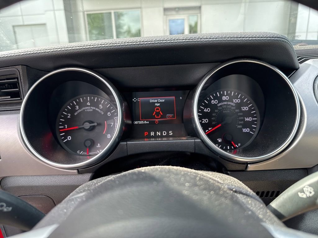 Used 2022 Ford Mustang Premium RWD image 6