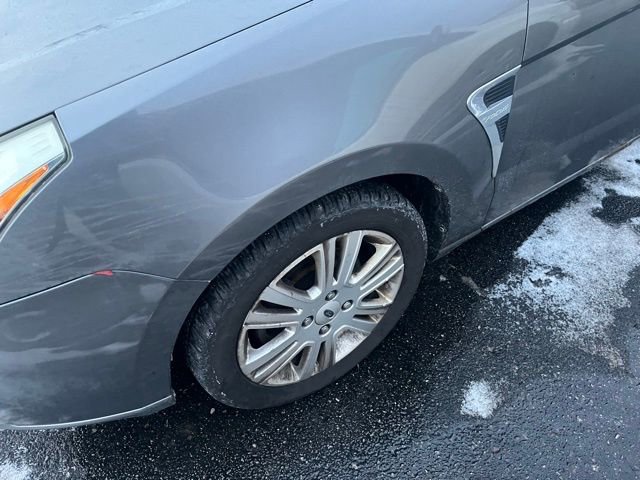 Used 2009 Ford Focus SEL image 10