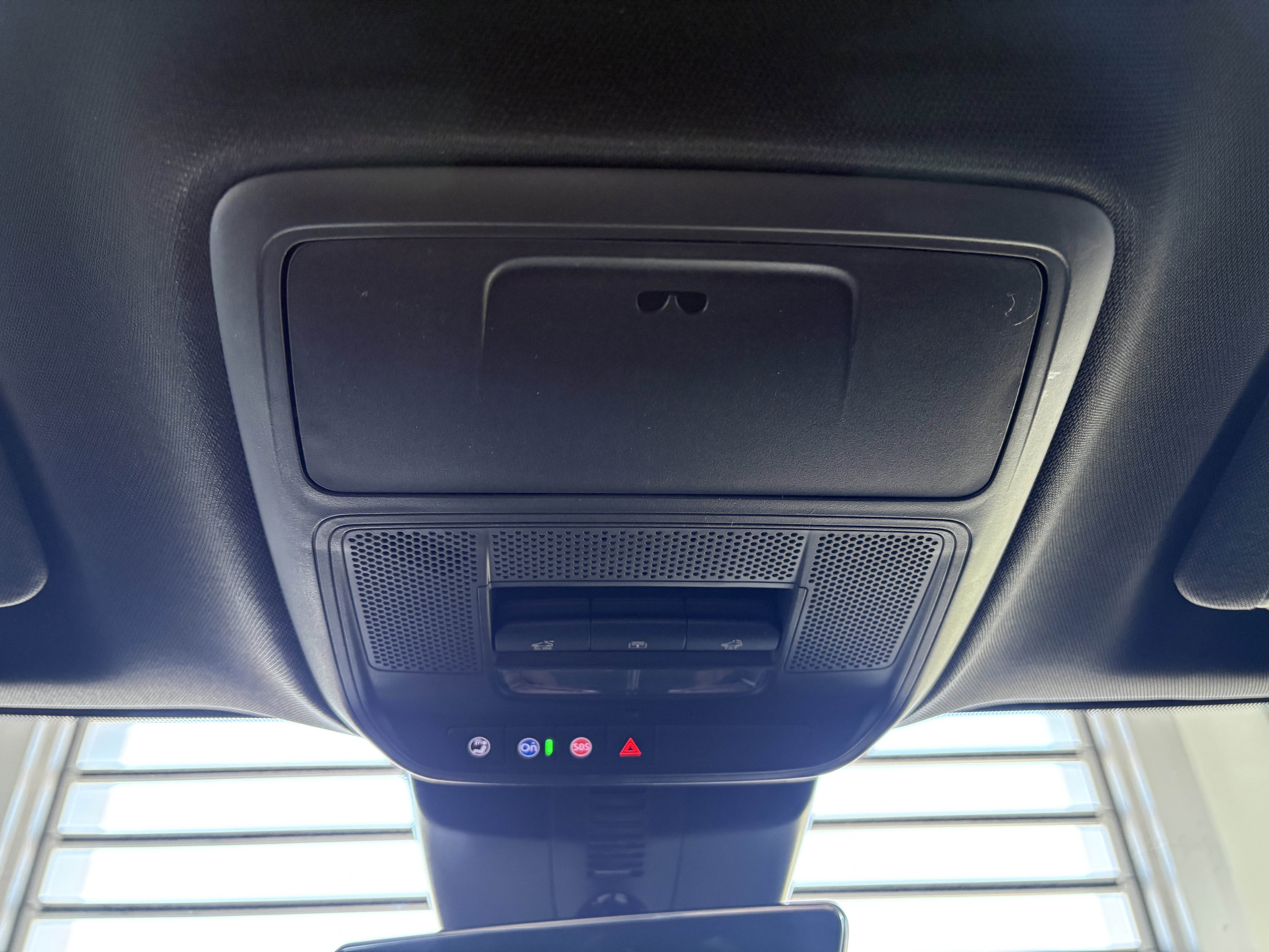 New 2026 Chevrolet Traverse Z71 w/ Driver Confidence Package image 18