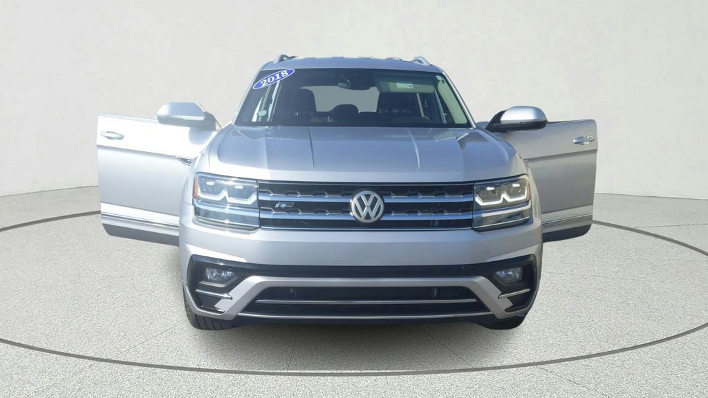 Used 2018 Volkswagen Atlas SE w/ R-Line Package FWD image 9