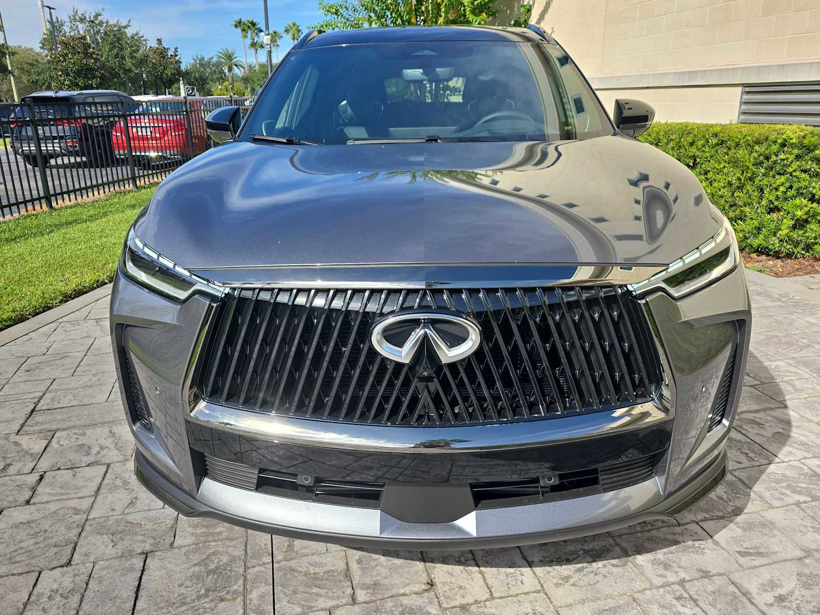 New 2026 INFINITI QX60 Autograph w/ Dark Cargo Package image 2