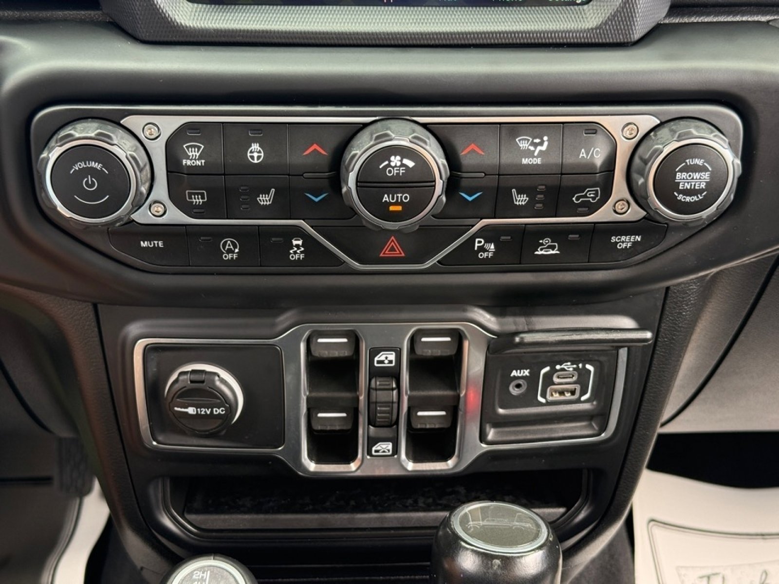 Used 2021 Jeep Gladiator Overland image 22