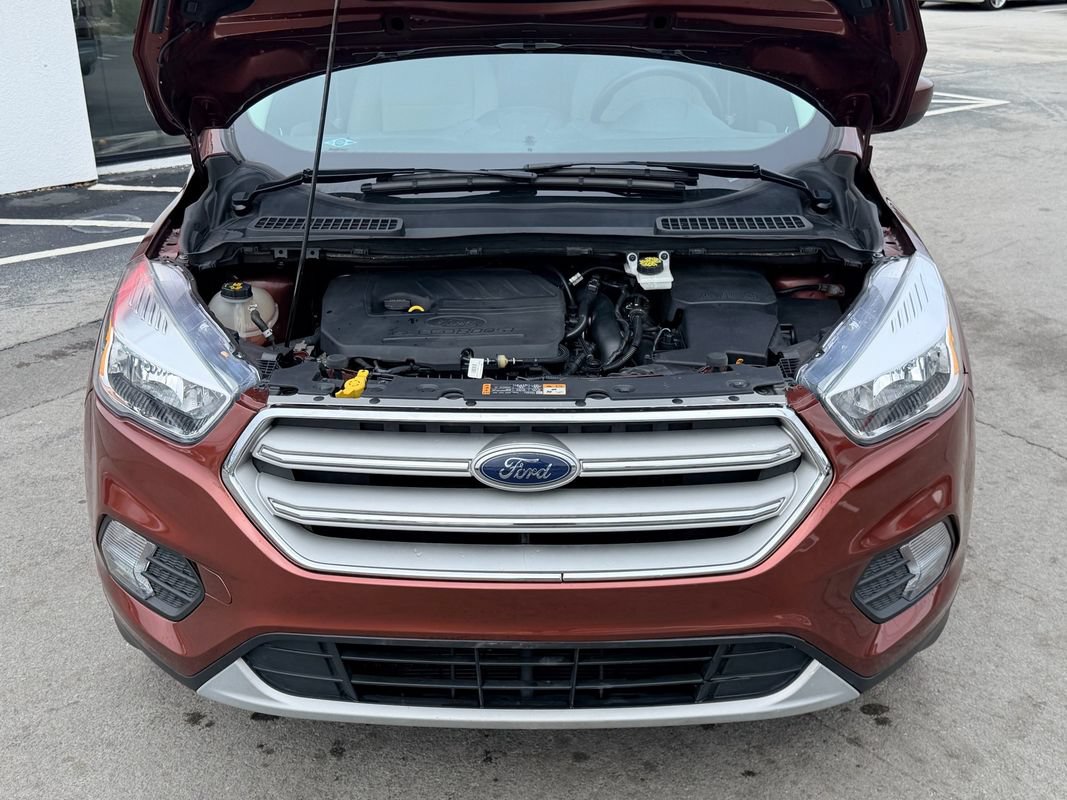 Used 2018 Ford Escape SE AWD/4WD image 11