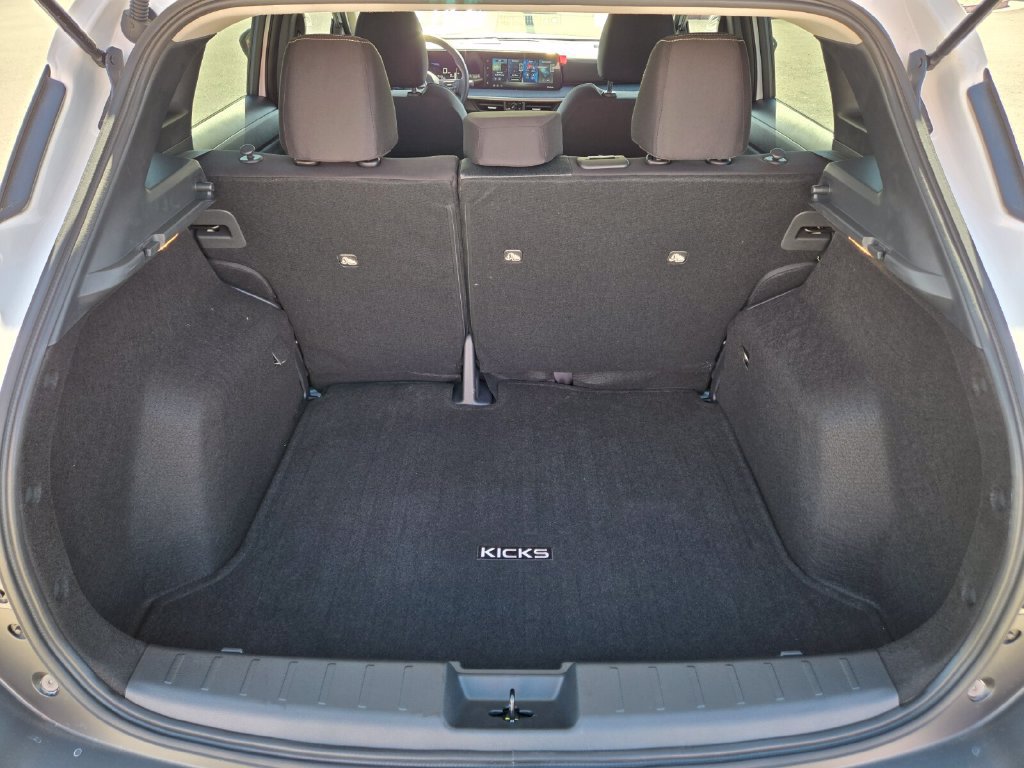 New 2027 Nissan Kicks SV FWD image 16