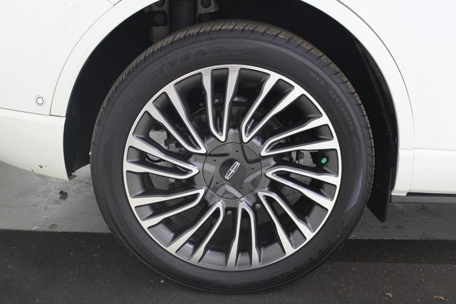 Used 2020 Lincoln Corsair Reserve w/ Equipment Group 201A image 30