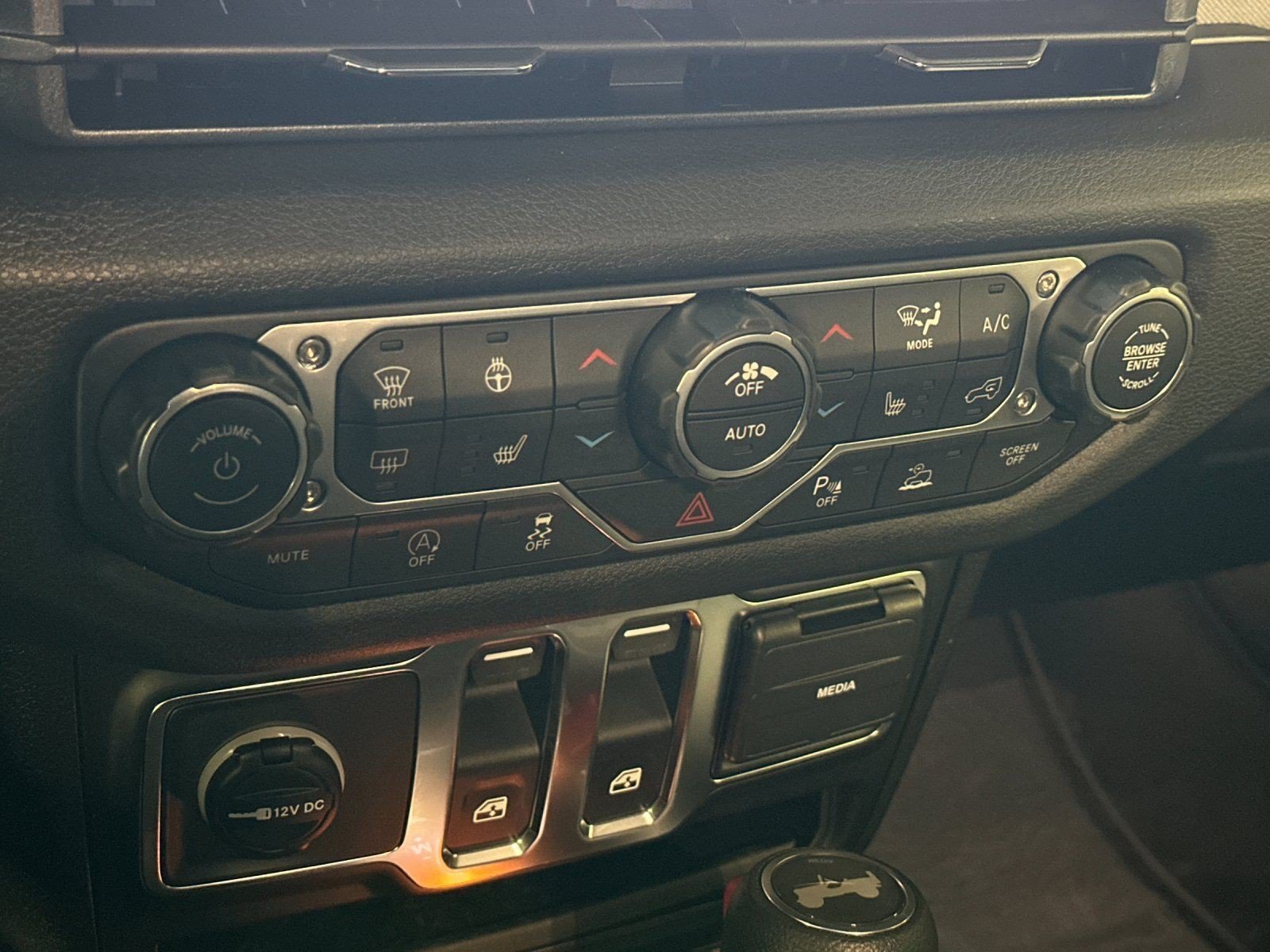 New 2026 Jeep Wrangler Sport AWD/4WD image 17