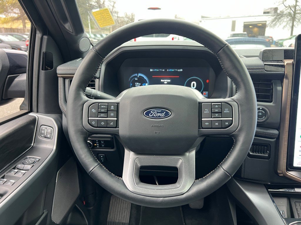 Used 2024 Ford F150 Lightning Lariat image 24