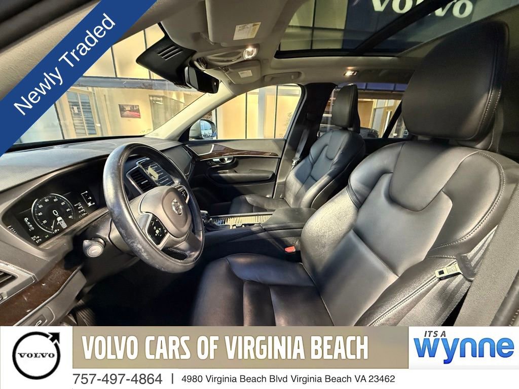 Used 2019 Volvo XC90 T5 Momentum w/ Protection Package AWD/4WD image 13