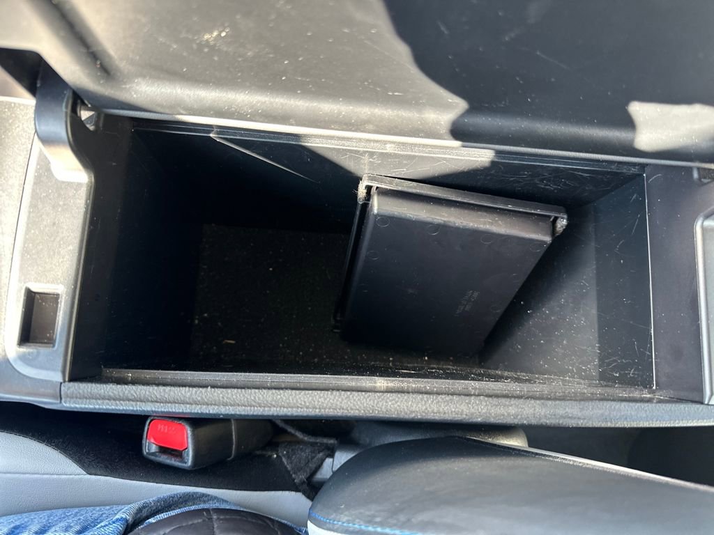 Used 2019 Toyota Prius Limited image 27