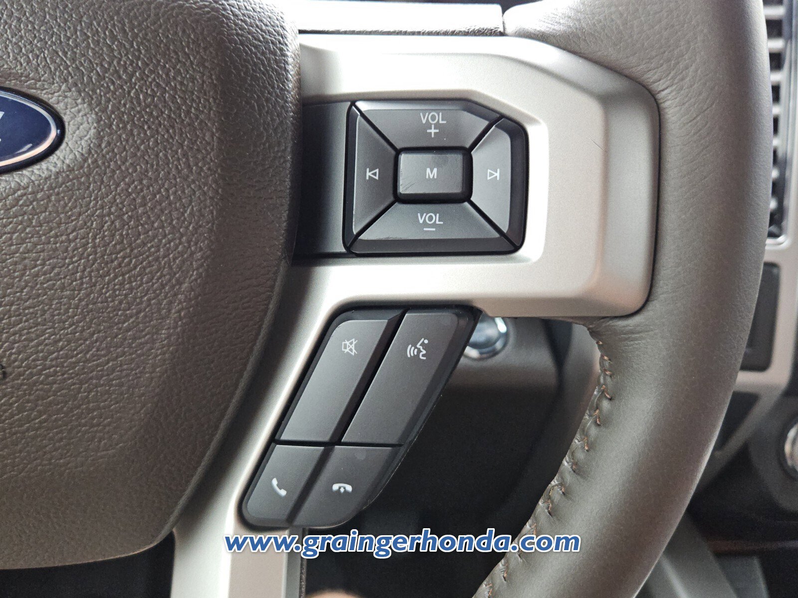 Used 2020 Ford F150 King Ranch w/ Equipment Group 601A Luxury AWD/4WD image 20
