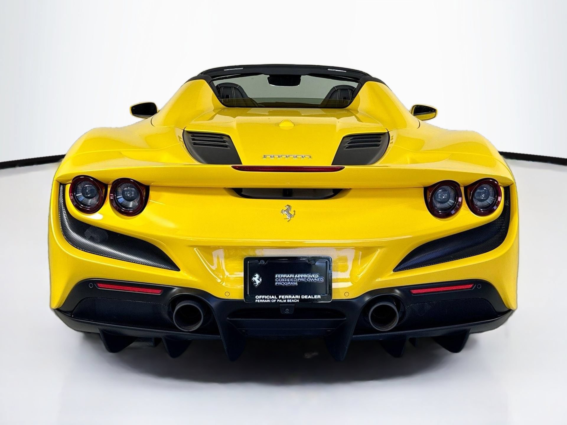 Certified 2022 Ferrari F8 Tributo RWD image 6