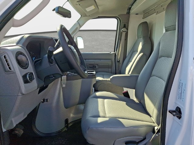 New 2027 Ford E-350 and Econoline 350 Super Duty w/ Power Equipment Group RWD image 8