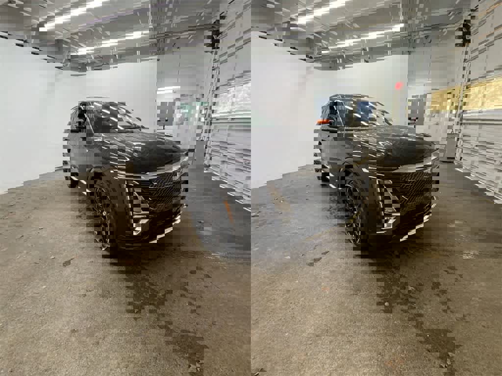 Certified 2025 Cadillac Lyriq Luxury w/ Nappa Leather Package image 8