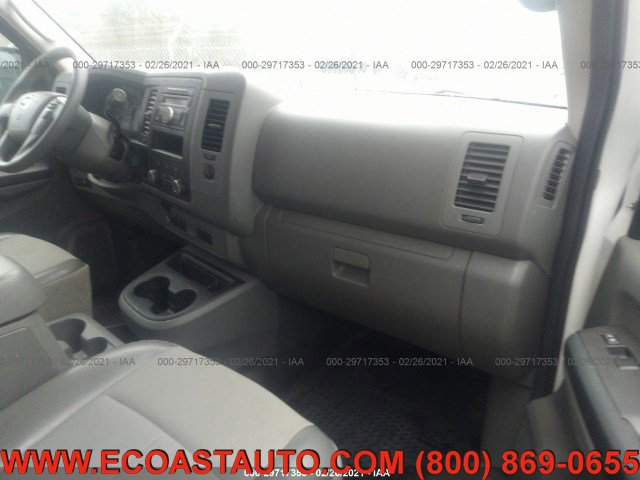 Used 2016 Nissan NV 2500 SV w/ Back Door Glass Package image 7