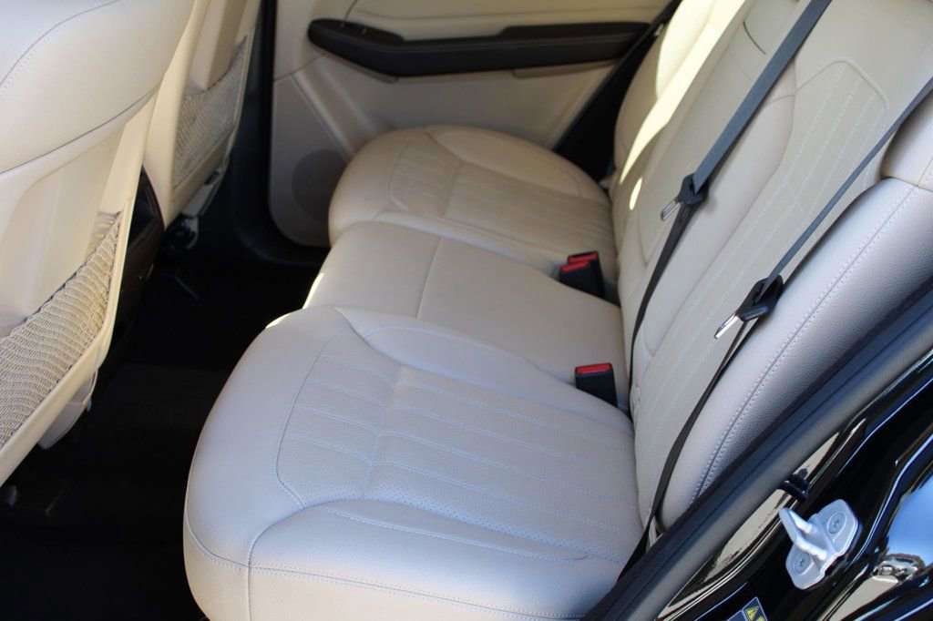 Used 2016 Mercedes-Benz GLE 350 4MATIC w/ Premium Package image 16