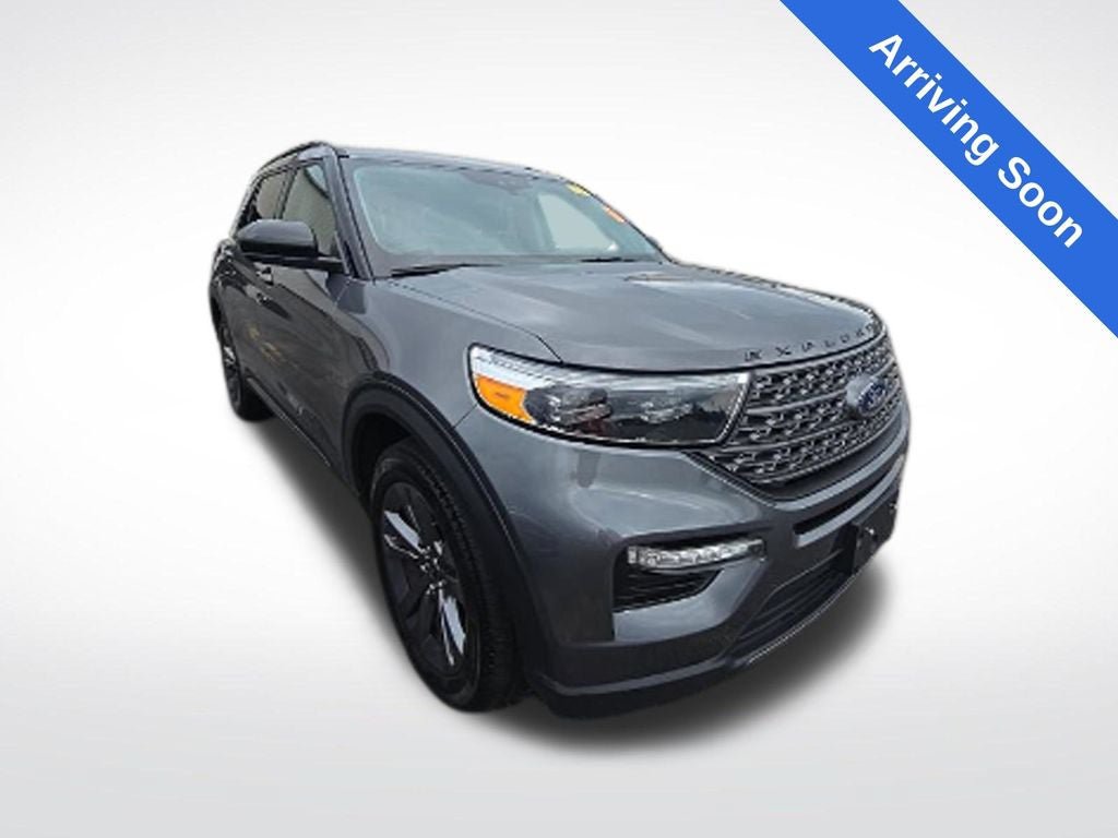 Used 2023 Ford Explorer XLT w/ Equipment Group 202A AWD/4WD image 1