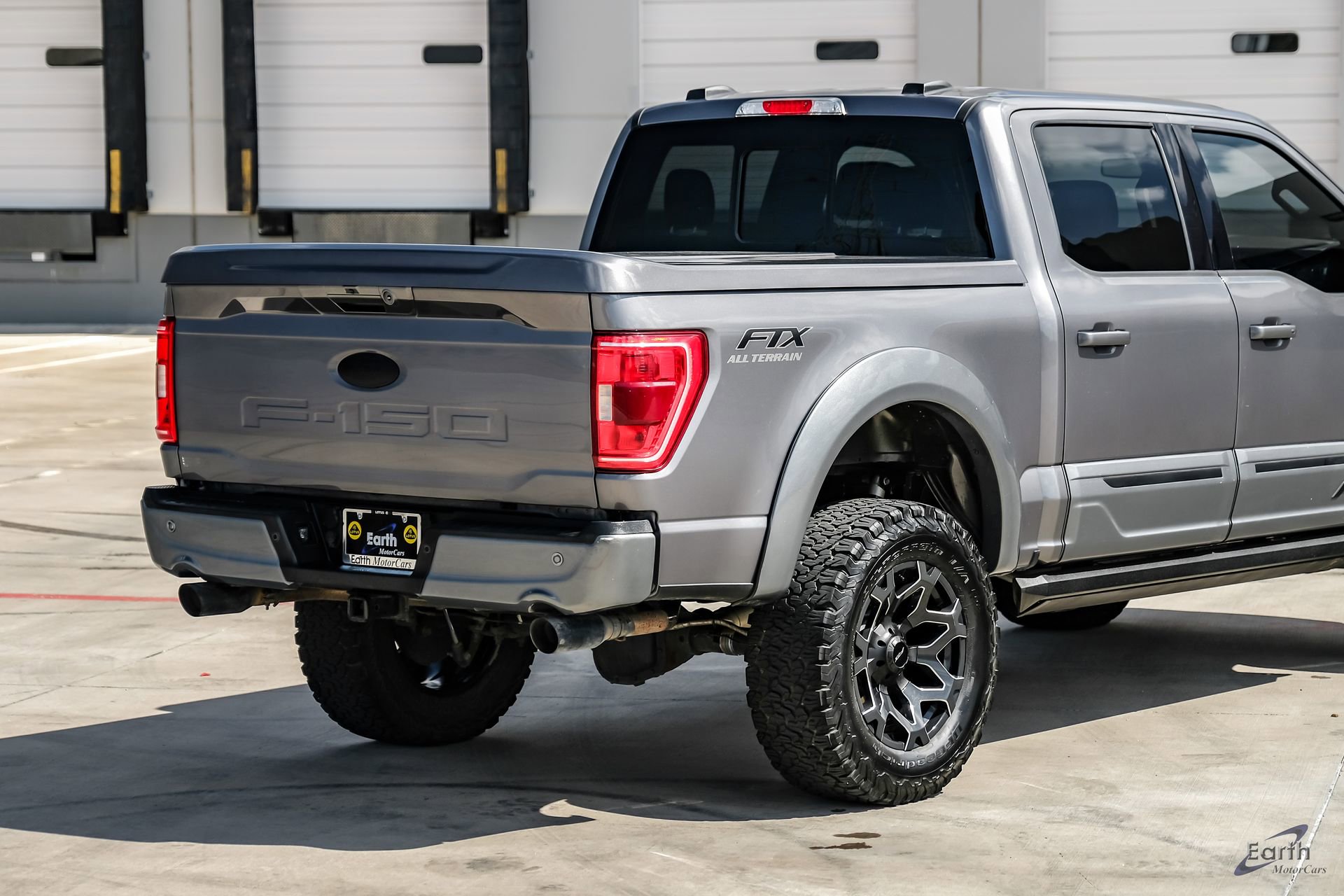 Used 2022 Ford F150 XLT w/ Equipment Group 302A High image 16