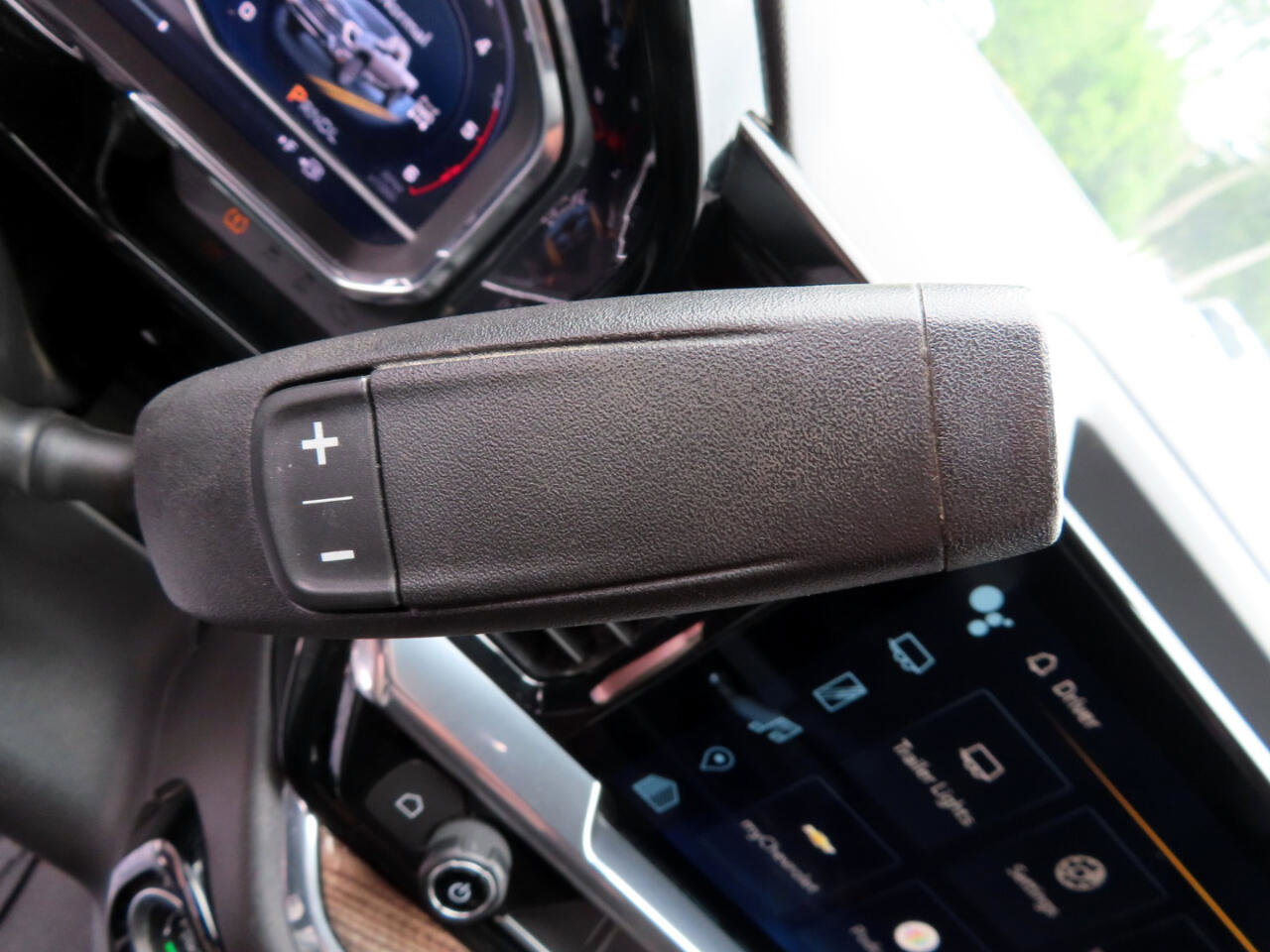 Used 2024 Chevrolet Silverado 2500 LT image 33