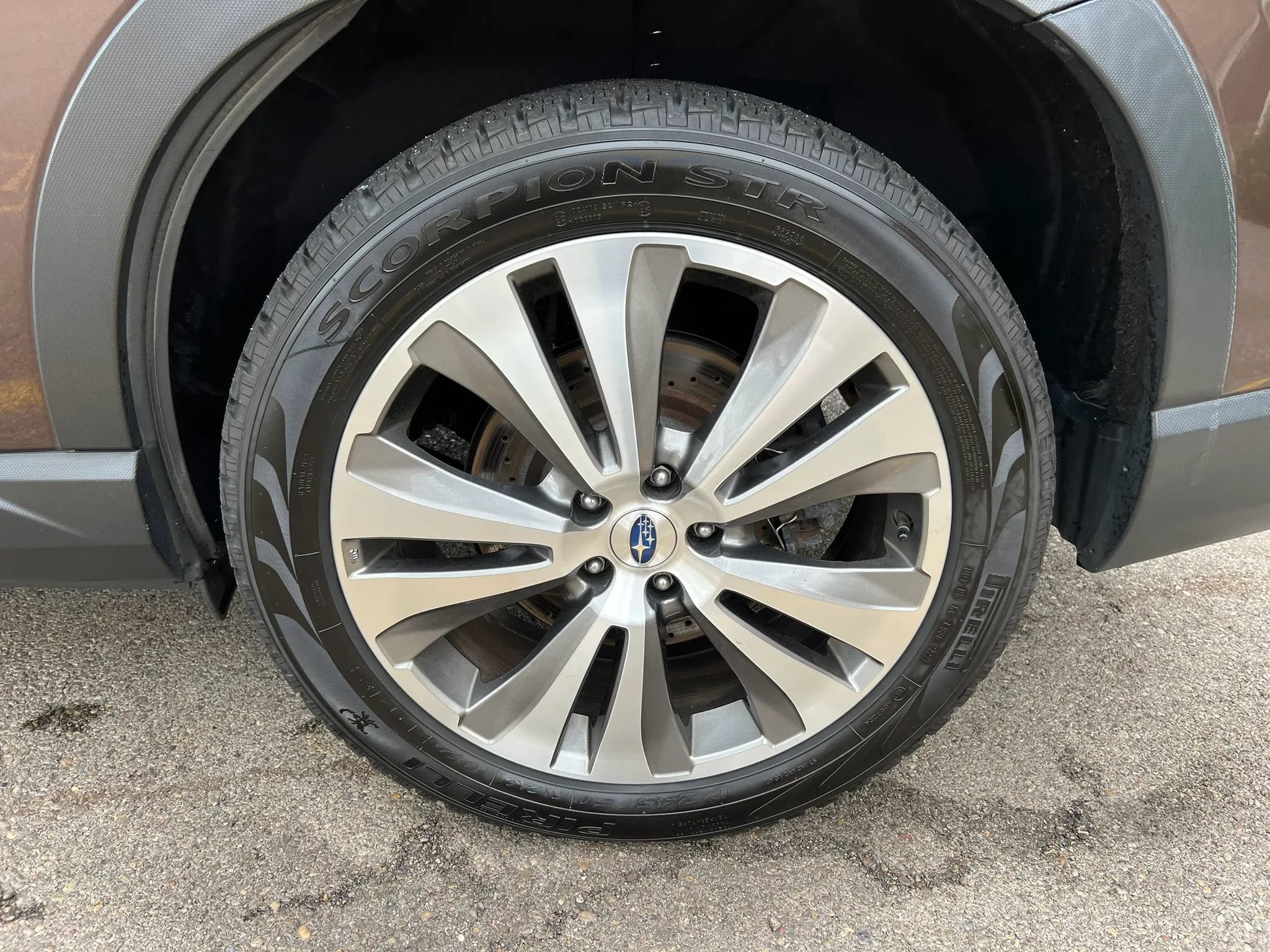 Used 2019 Subaru Ascent Touring AWD/4WD image 11