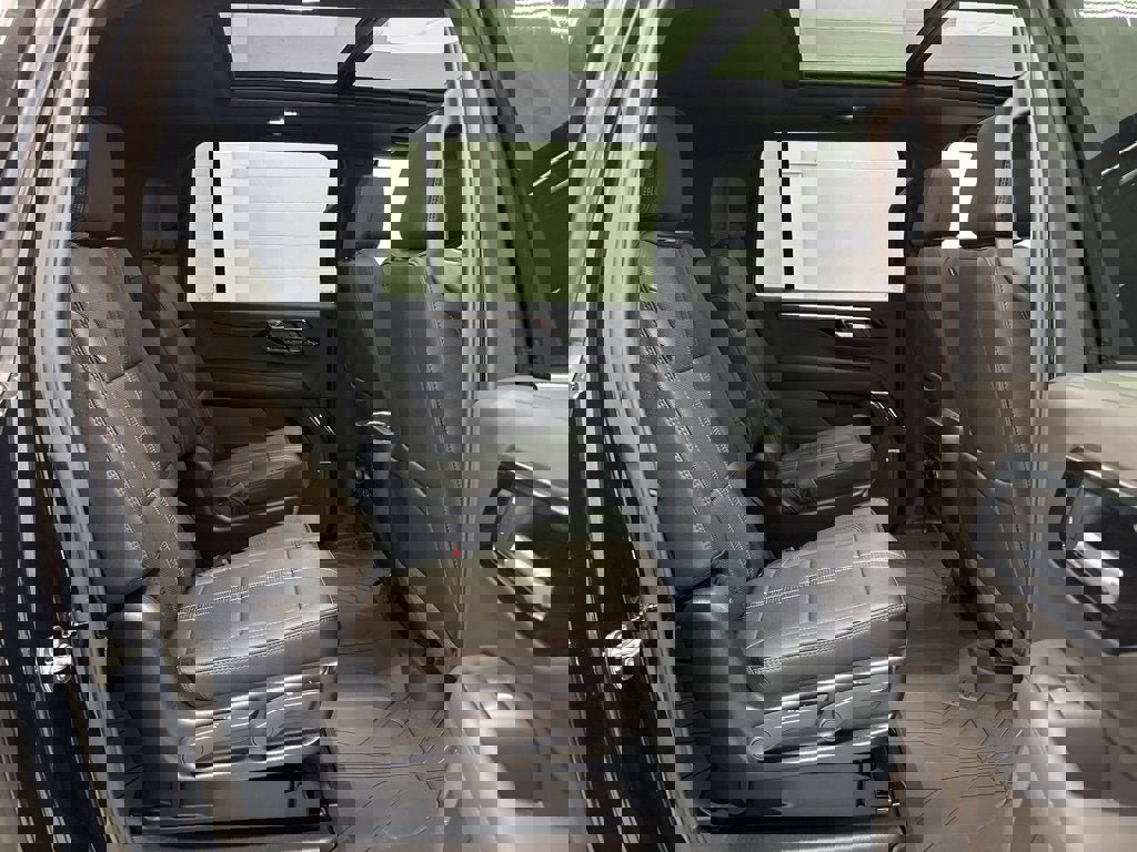 New 2026 Chevrolet Suburban High Country w/ Sun And Tow Package image 32