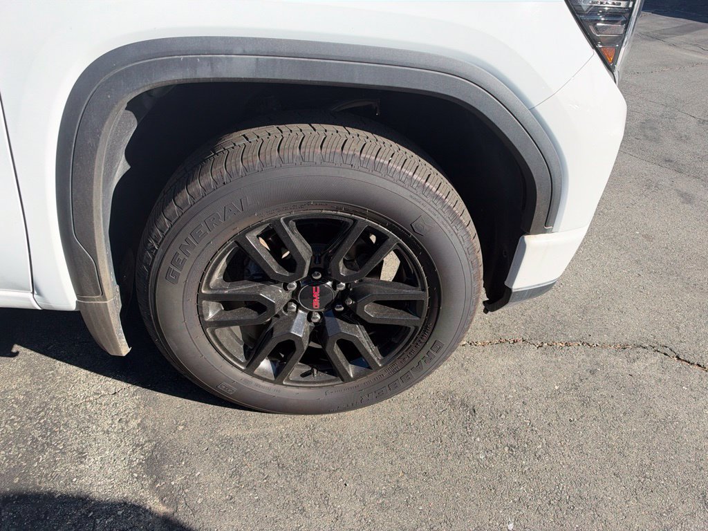 Used 2024 GMC Sierra 1500 Elevation AWD/4WD image 3