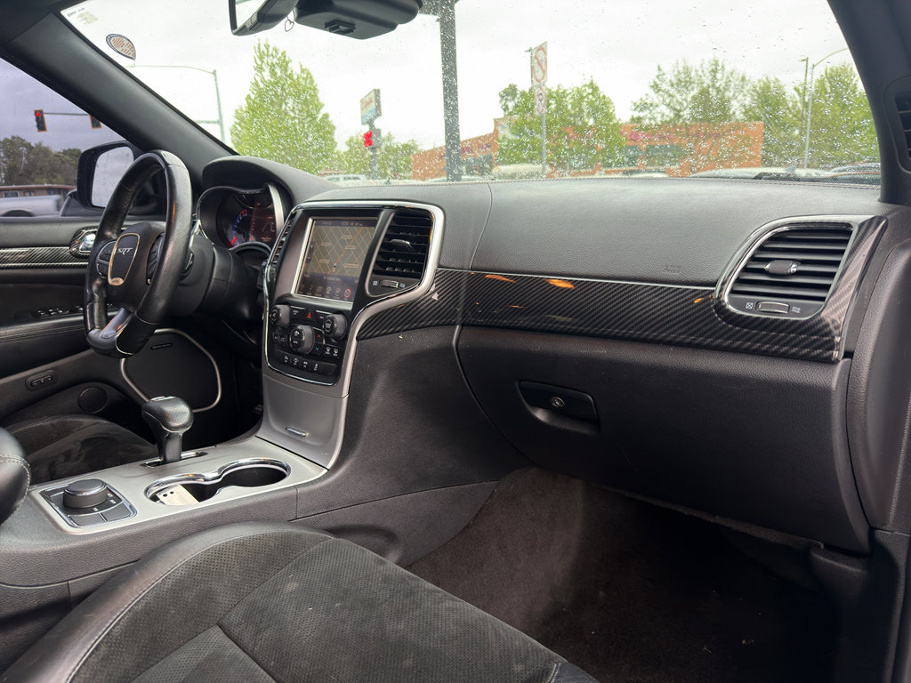 Used 2015 Jeep Grand Cherokee SRT AWD/4WD image 21