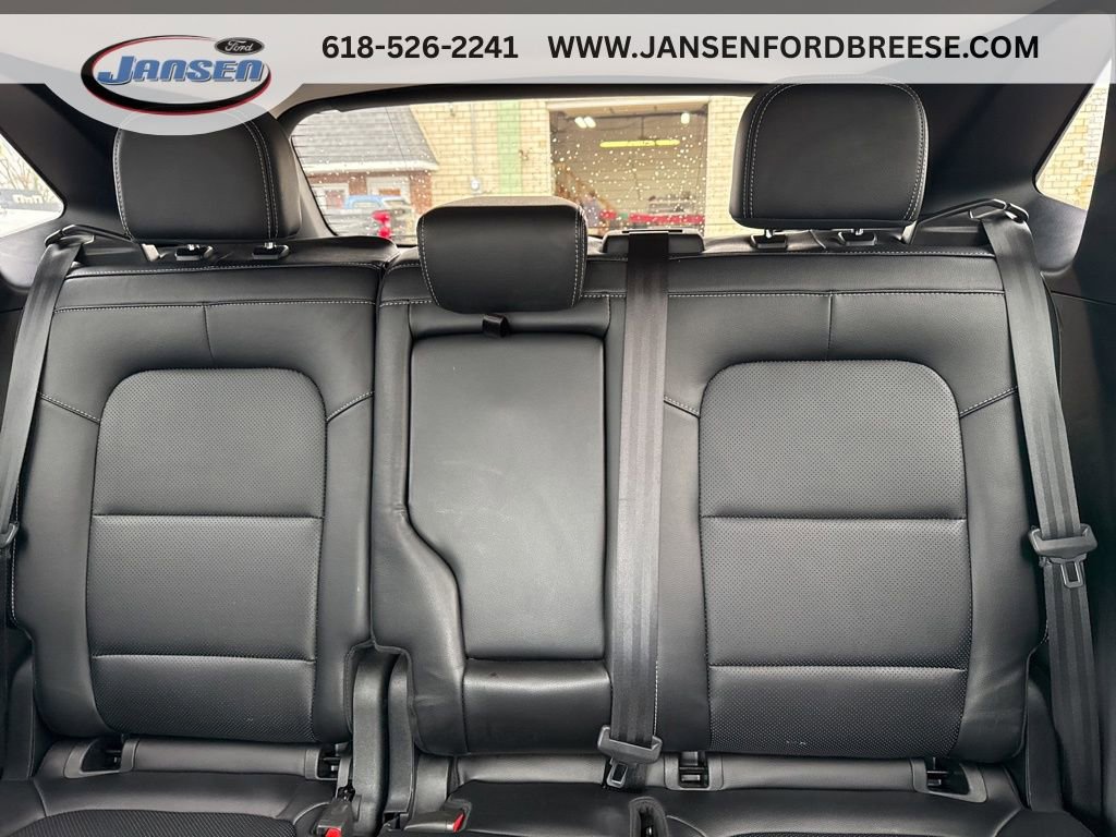 Used 2022 Ford Escape SEL w/ Technology Package image 14