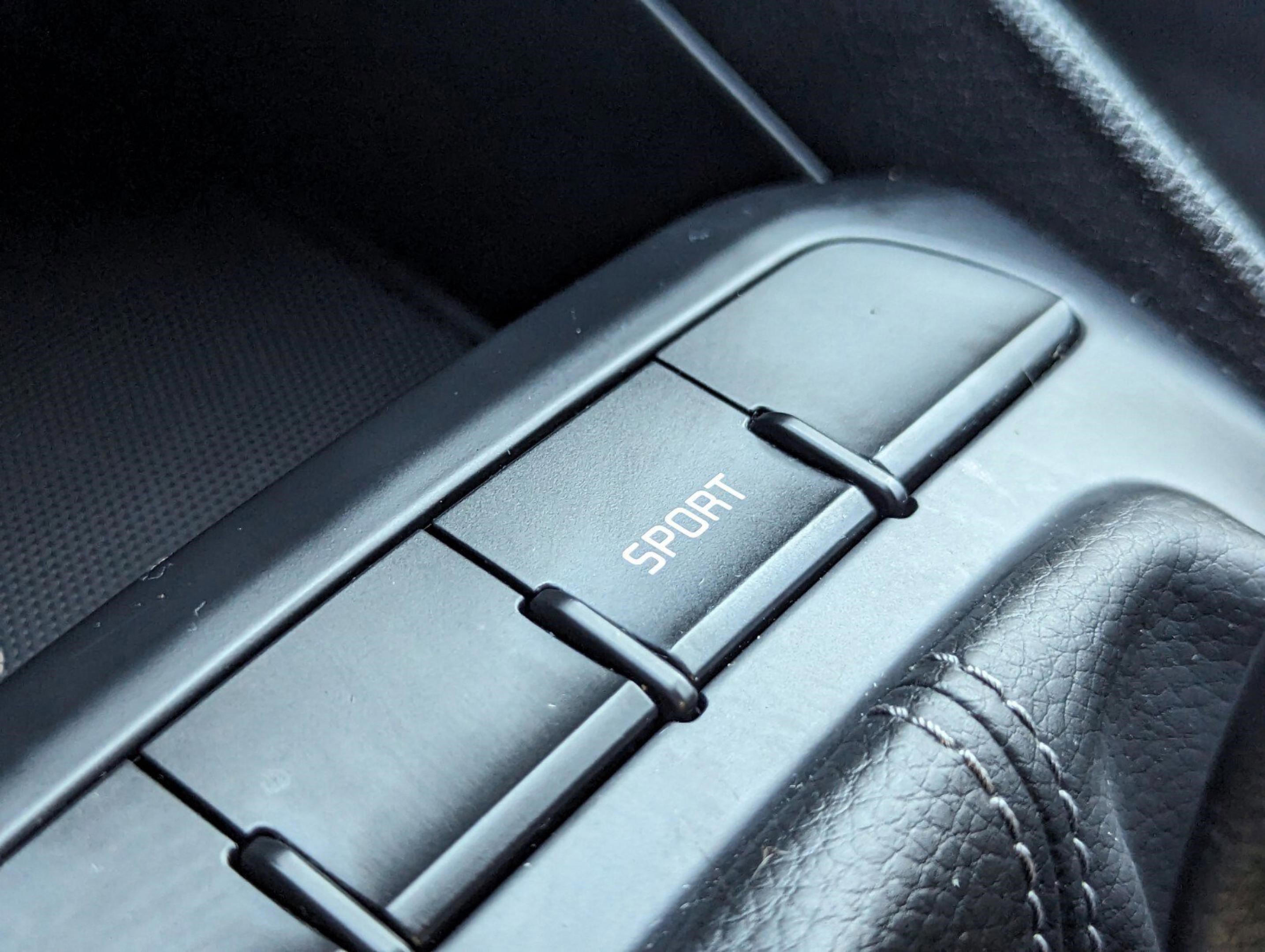 Used 2022 Kia Rio LX image 37