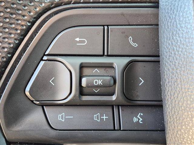 Used 2024 Toyota Tacoma SR5 AWD/4WD image 13
