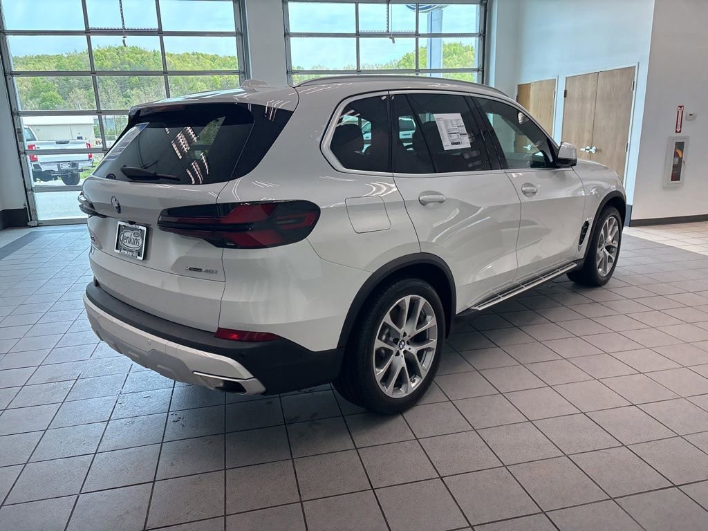 Used 2024 BMW X5 xDrive40i w/ Premium Package AWD/4WD image 6
