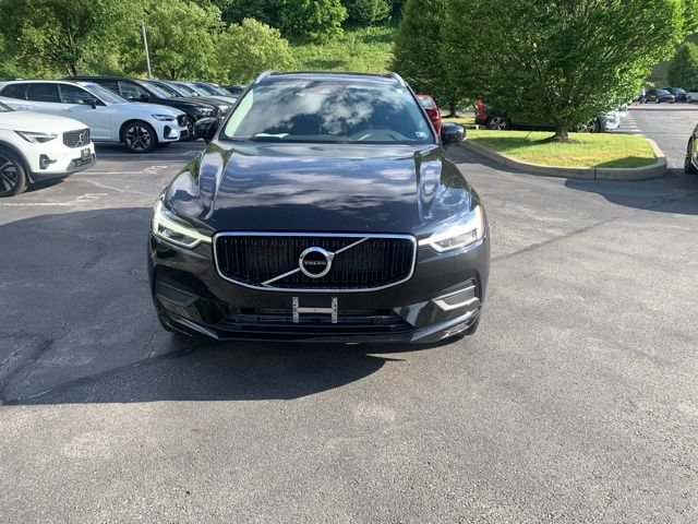 Used 2019 Volvo XC60 T6 Momentum w/ Multimedia Package AWD/4WD image 2