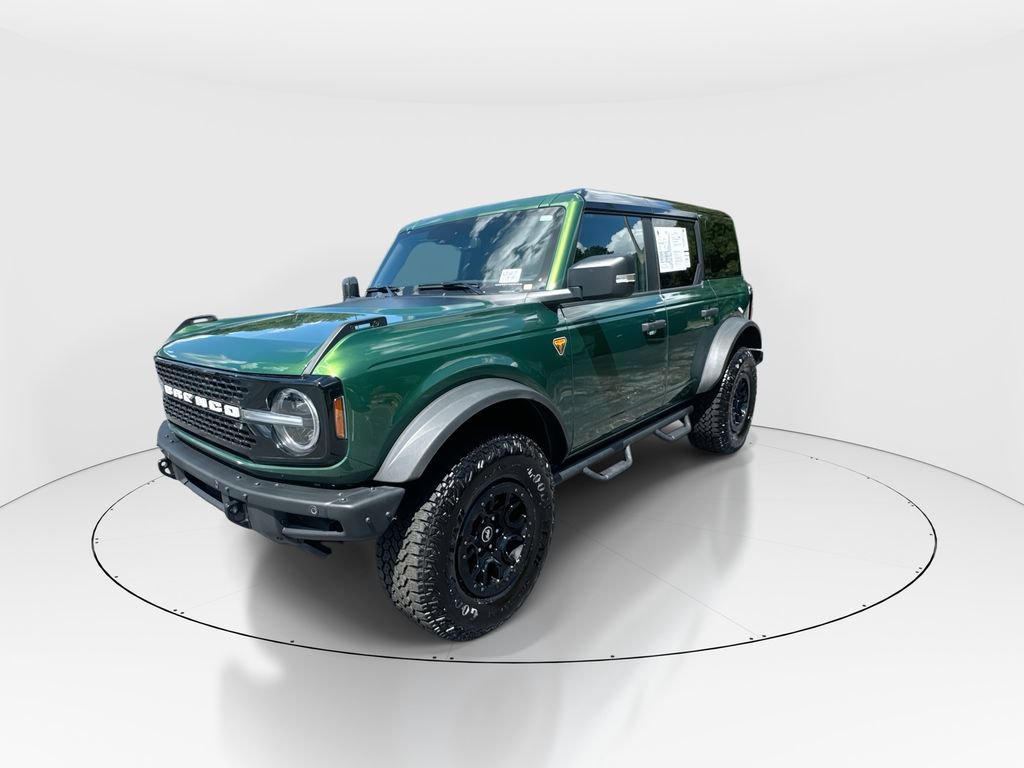 Used 2025 Ford Bronco Badlands AWD/4WD image 4