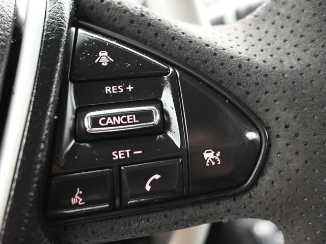 Used 2016 Nissan Maxima SR image 25