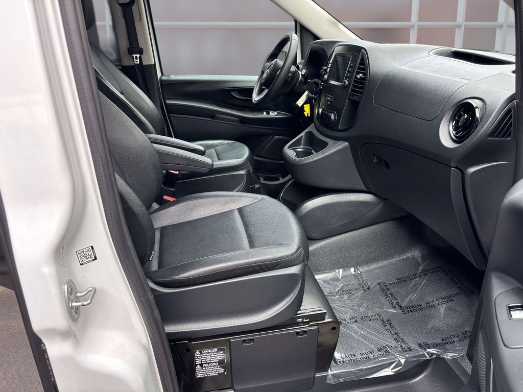 Used 2021 Mercedes-Benz Metris image 15