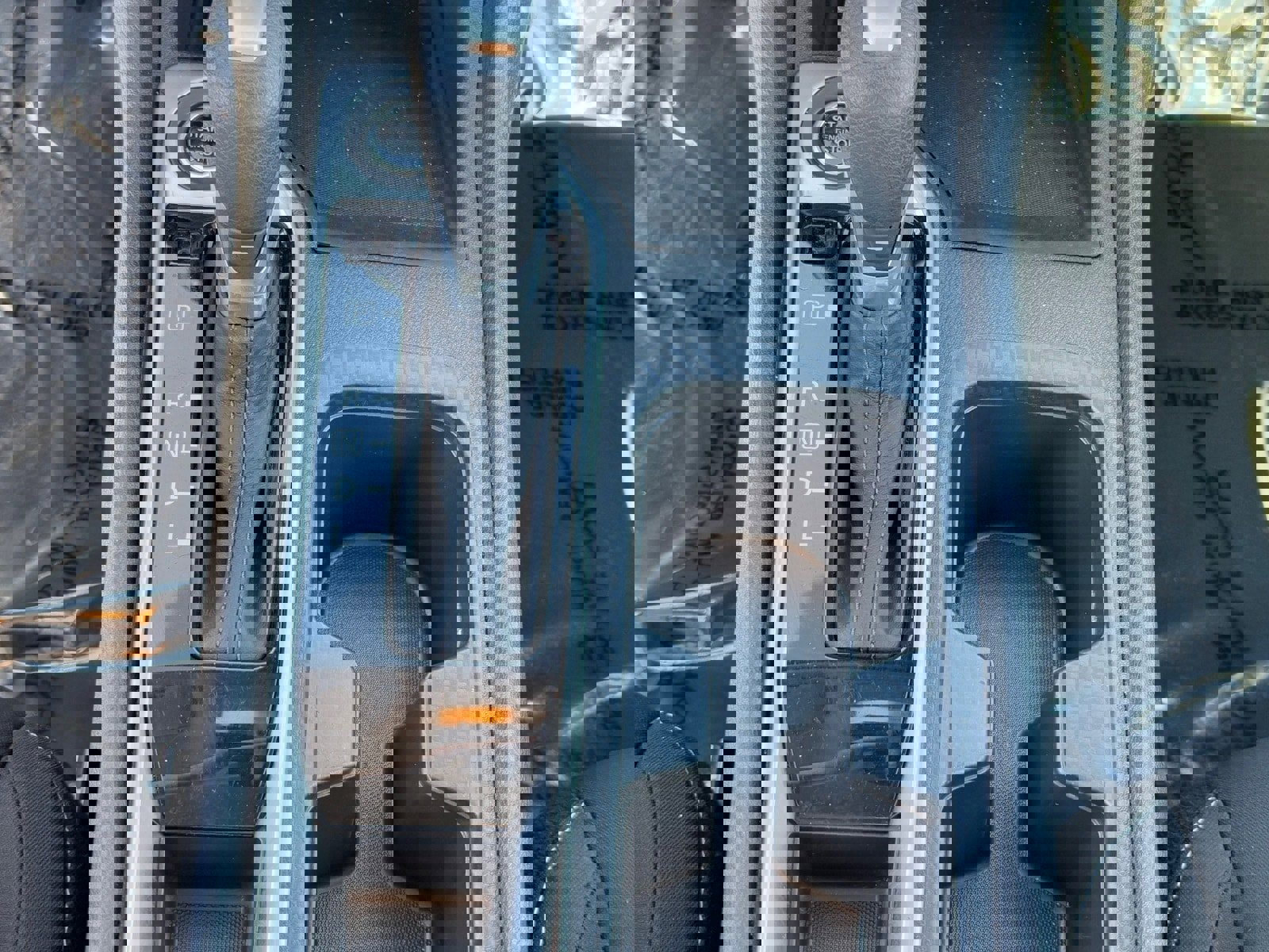 Certified 2025 Nissan Sentra SV image 27