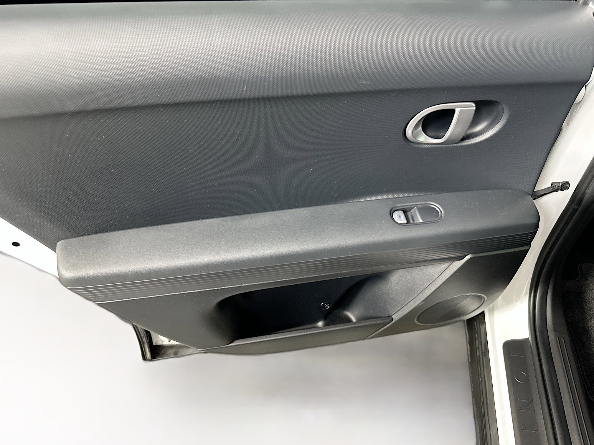 Used 2024 Hyundai Ioniq 5 SEL image 25