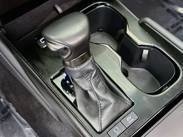 Used 2025 Lexus ES 300h w/ Premium Package FWD image 17